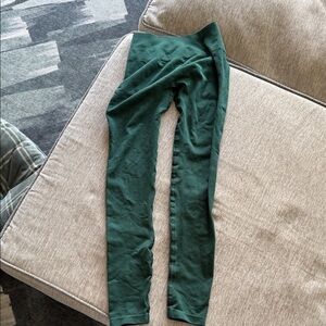 Alphalete seamless leggings forest green